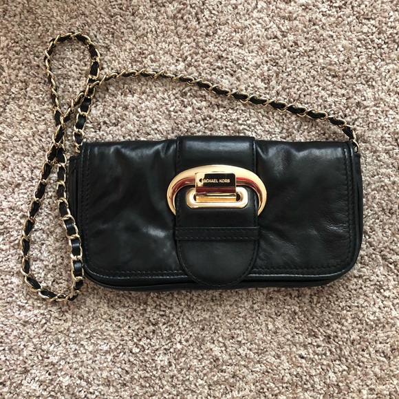 Michael Kors Handbags - MICHAEL KORS Crossbody/Clutch